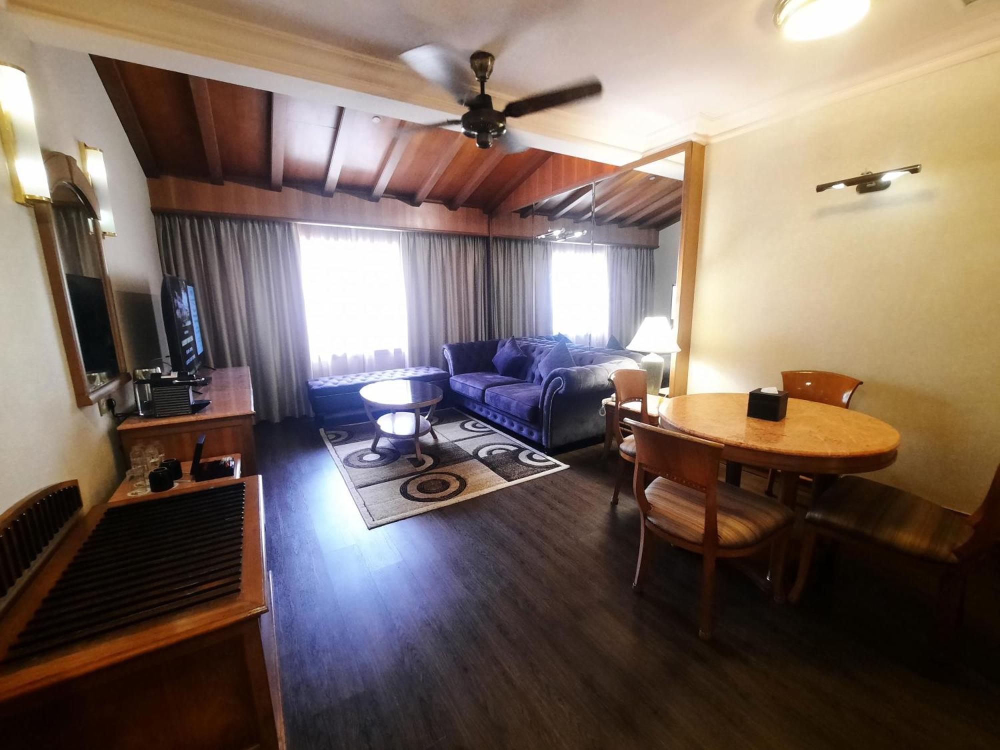 Resorts World Kijal Buitenkant foto