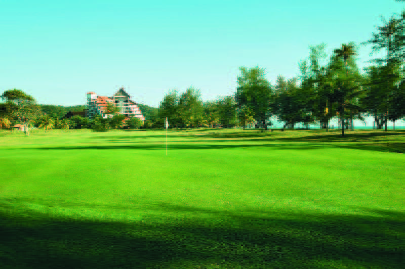 Resorts World Kijal Buitenkant foto Golf course at Hua Hin